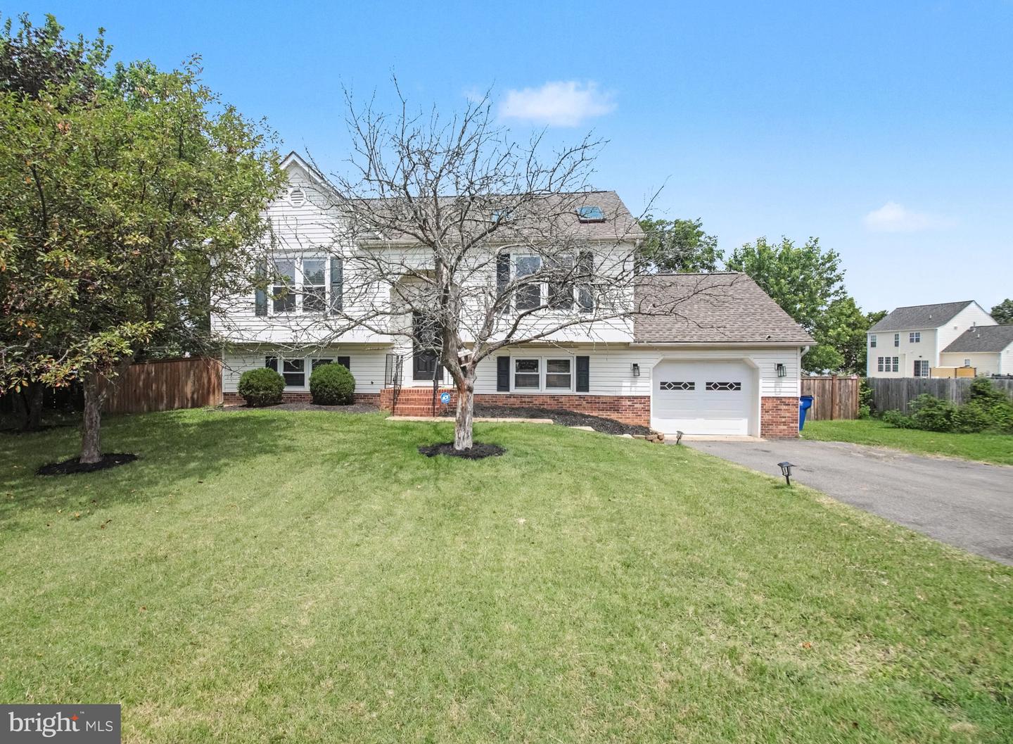 7511 Daughtry Dr Property Photo 1