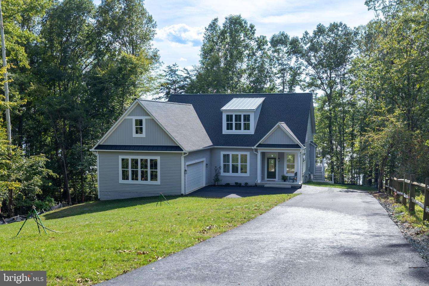 6514 Winston Ln Property Photo 1