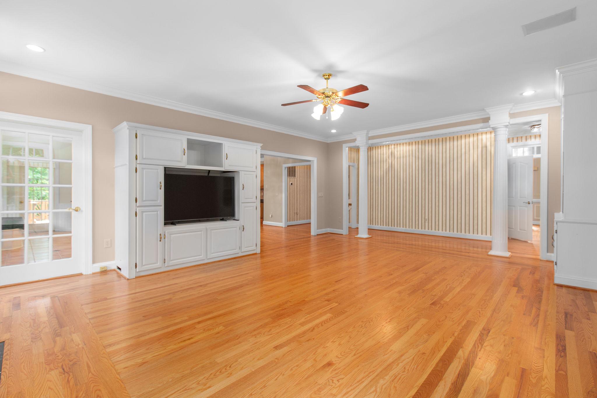 12308 Catharines Furnace Ct Property Photo 16