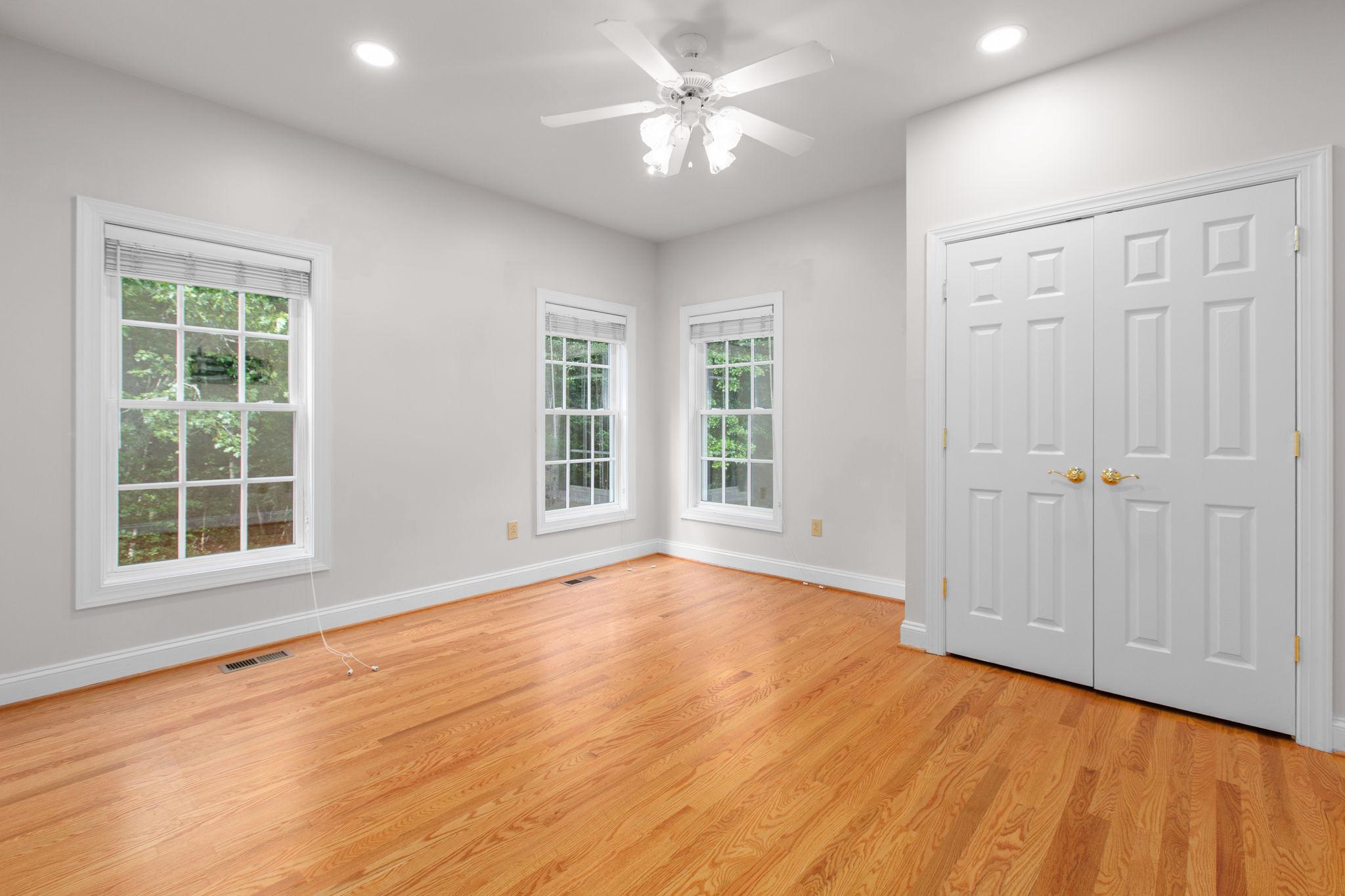 12308 Catharines Furnace Ct Property Photo 28