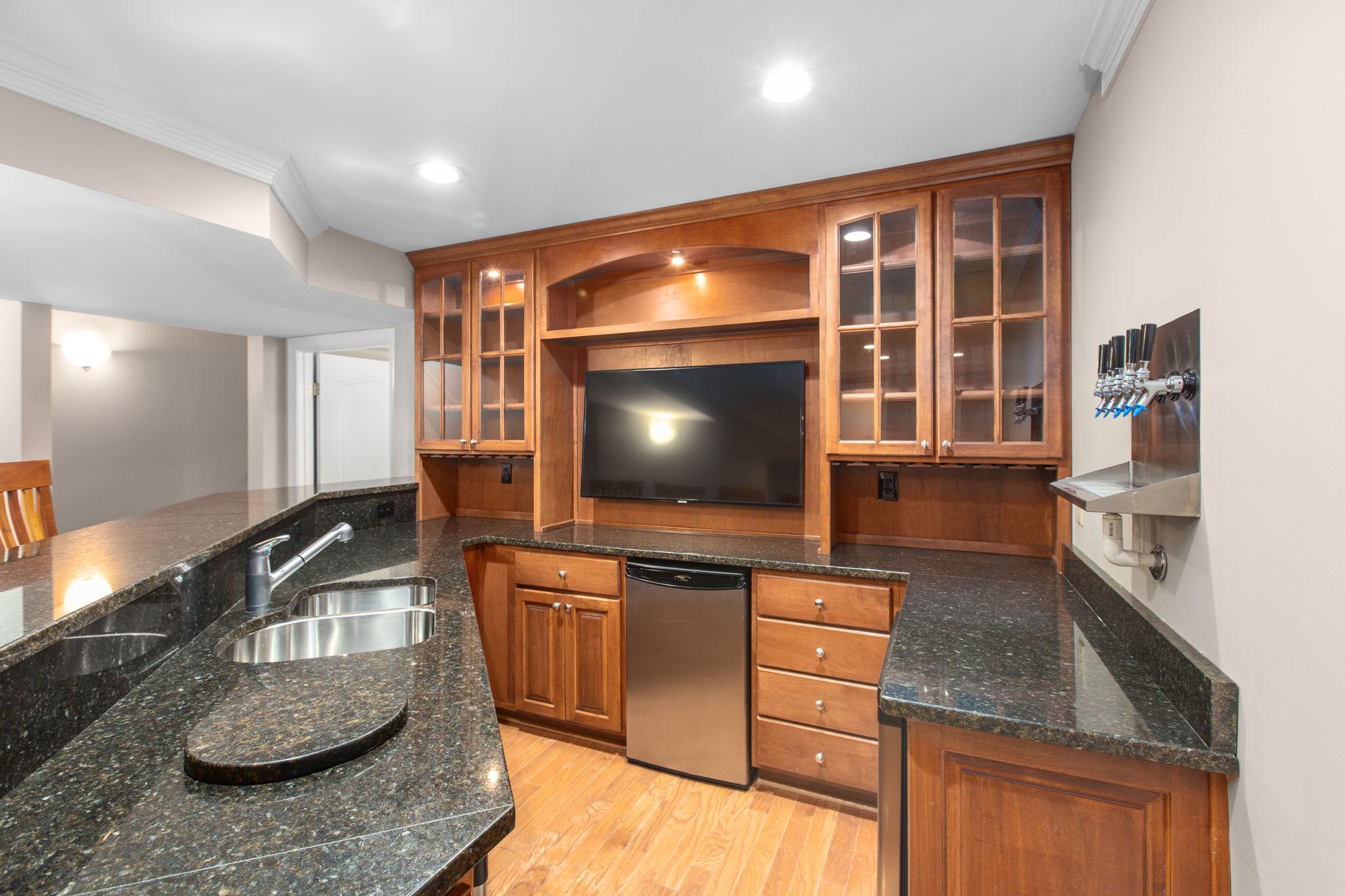 12308 Catharines Furnace Ct Property Photo 55