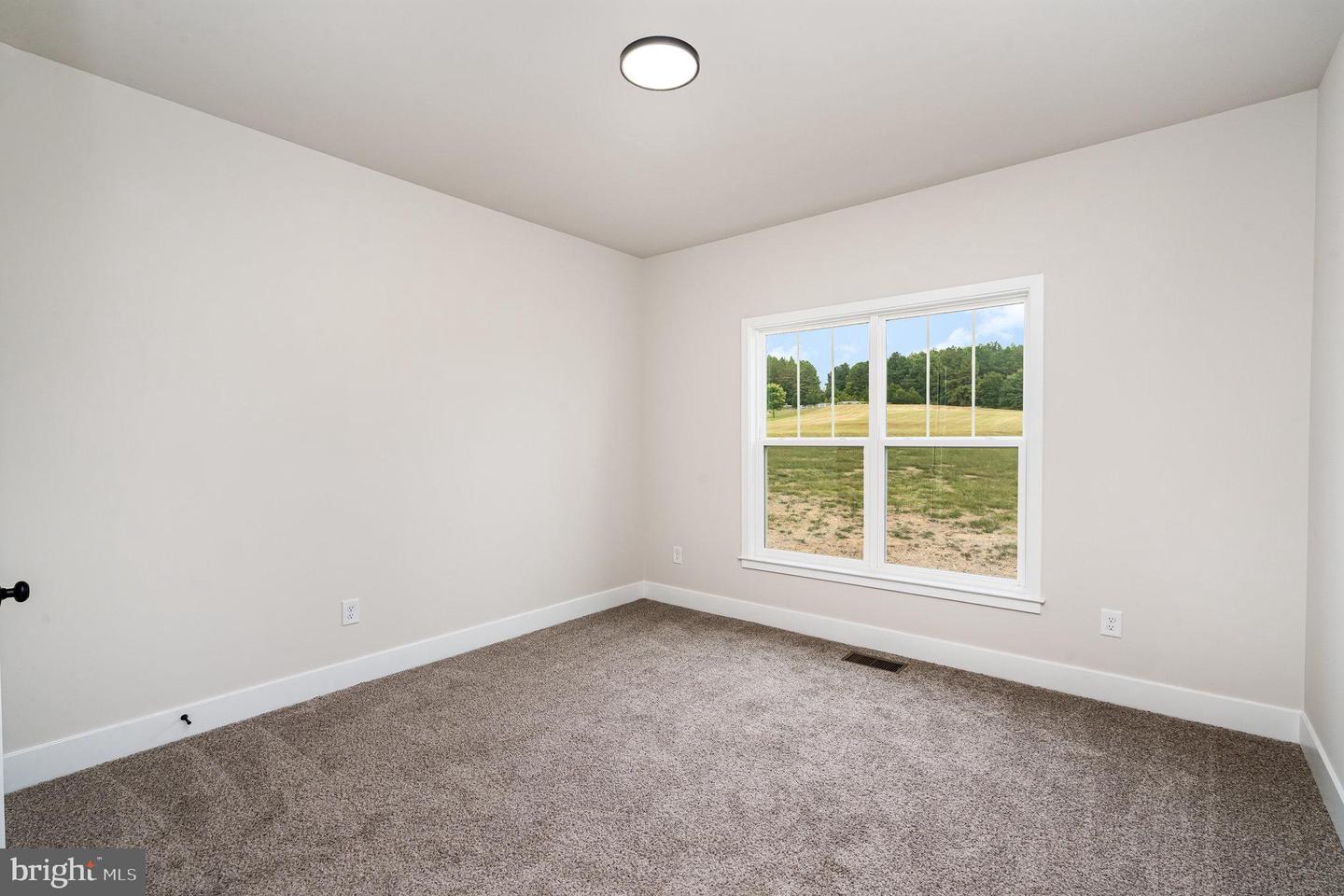 5304 Wyndemere Cir Property Photo 25