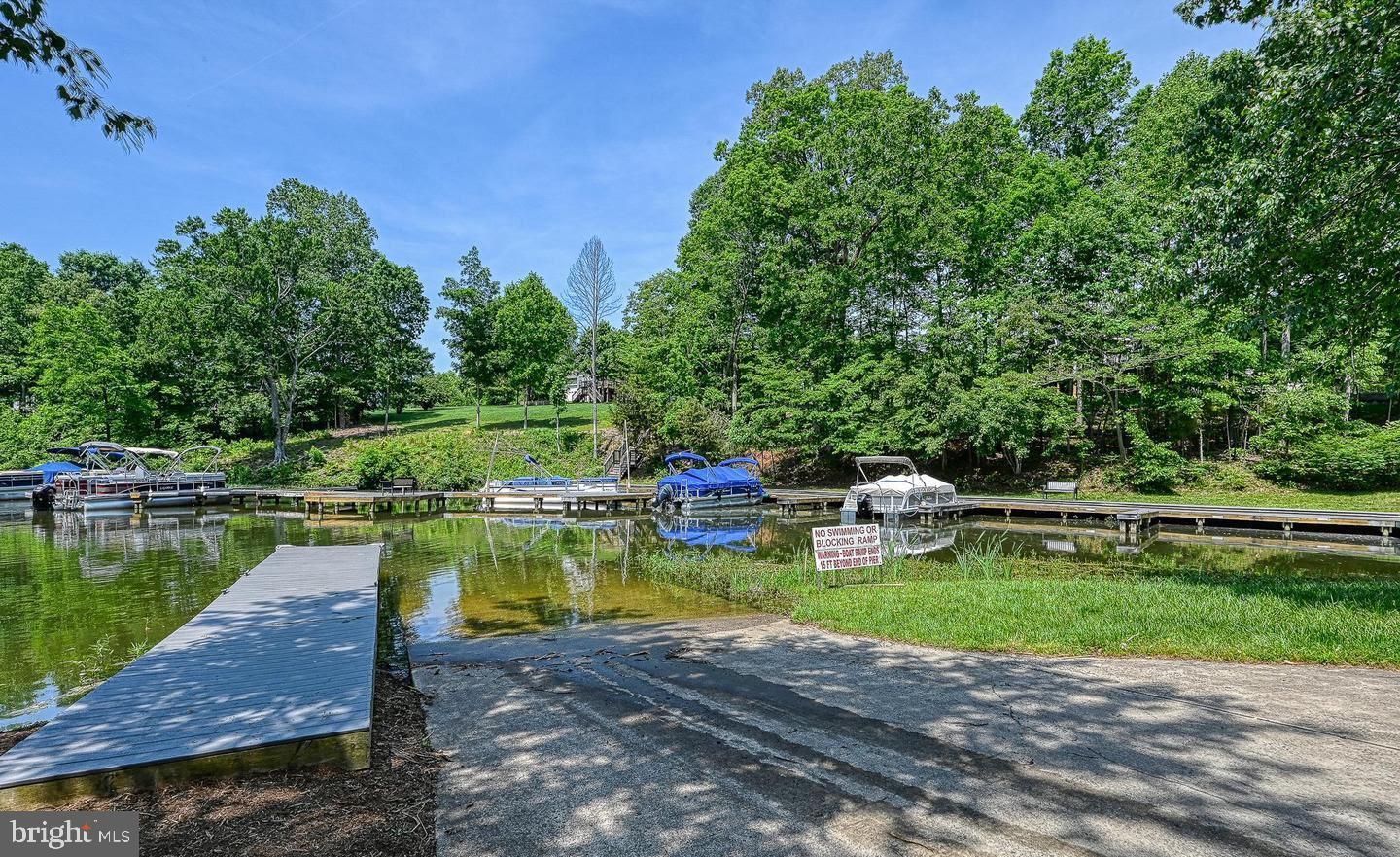 5304 Wyndemere Cir Property Photo 49