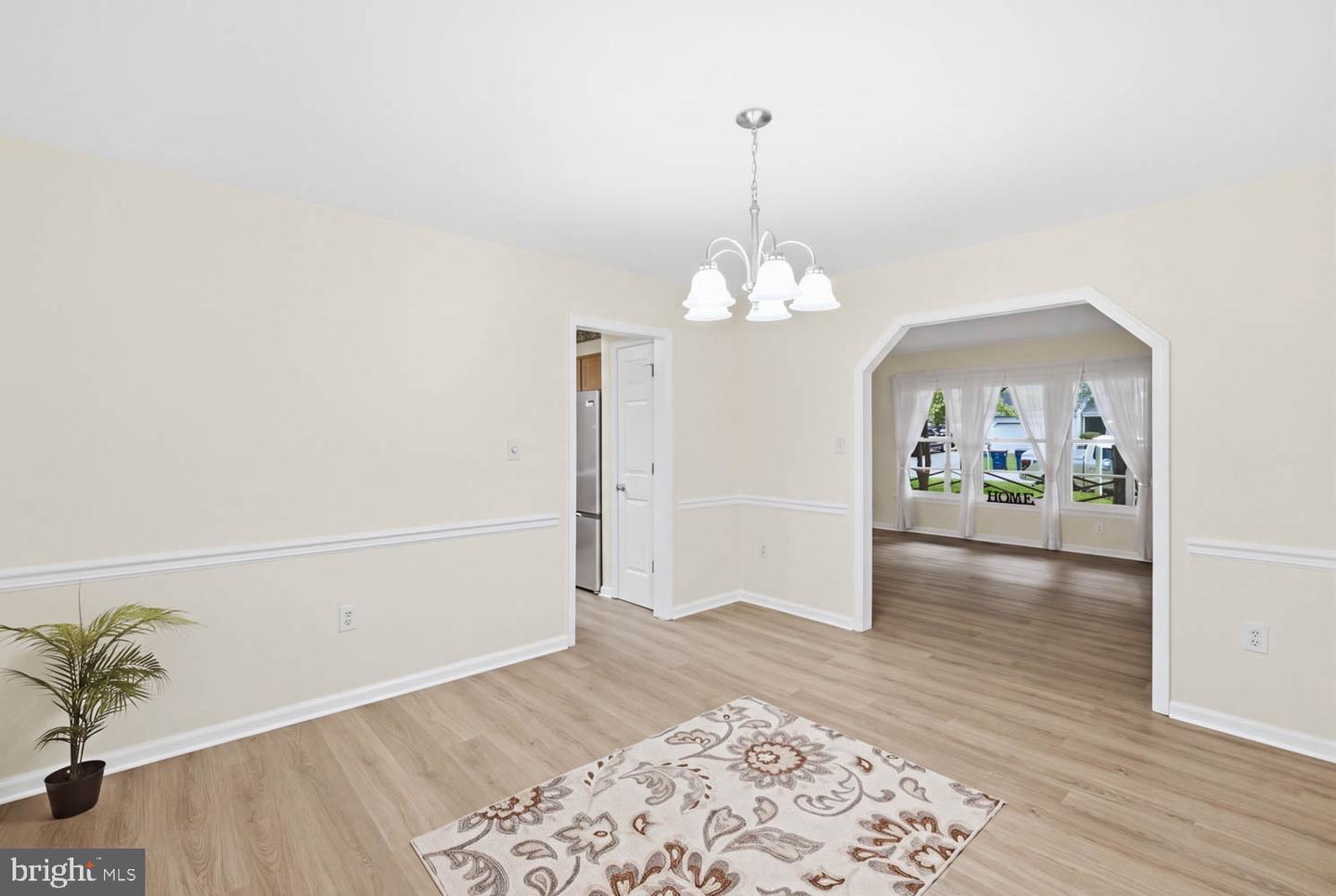 10703 Bradford St Property Photo 11