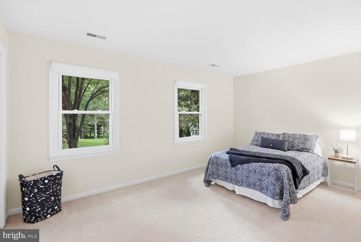 10703 Bradford St Property Photo 40