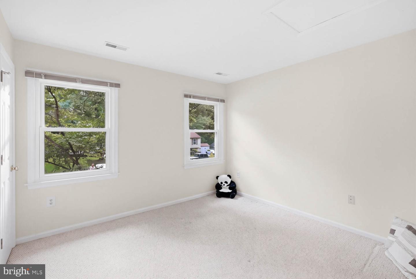 10703 Bradford St Property Photo 43