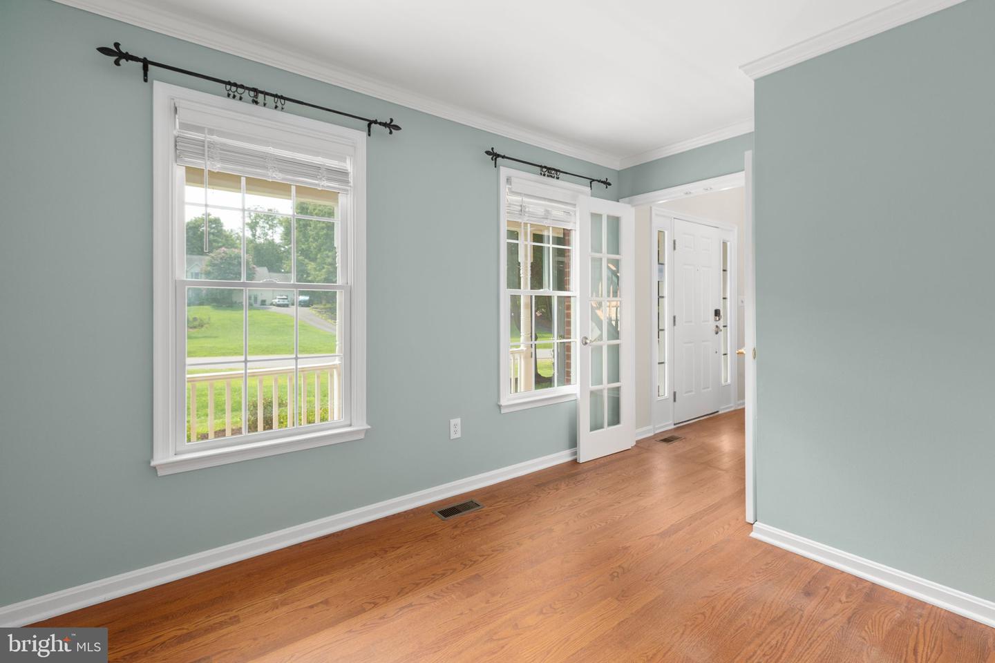 9903 Woodburn Ct Property Photo 9
