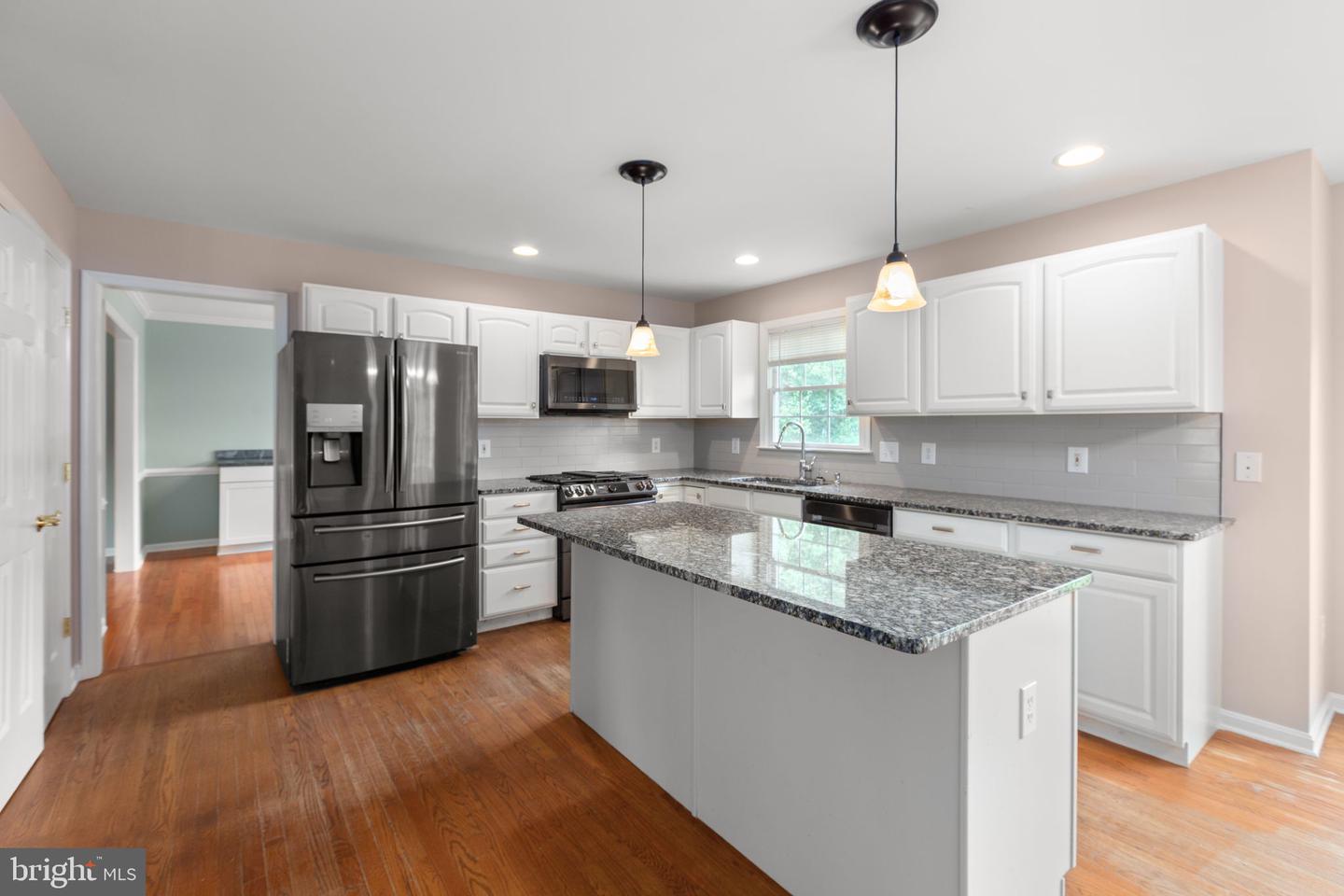 9903 Woodburn Ct Property Photo 19