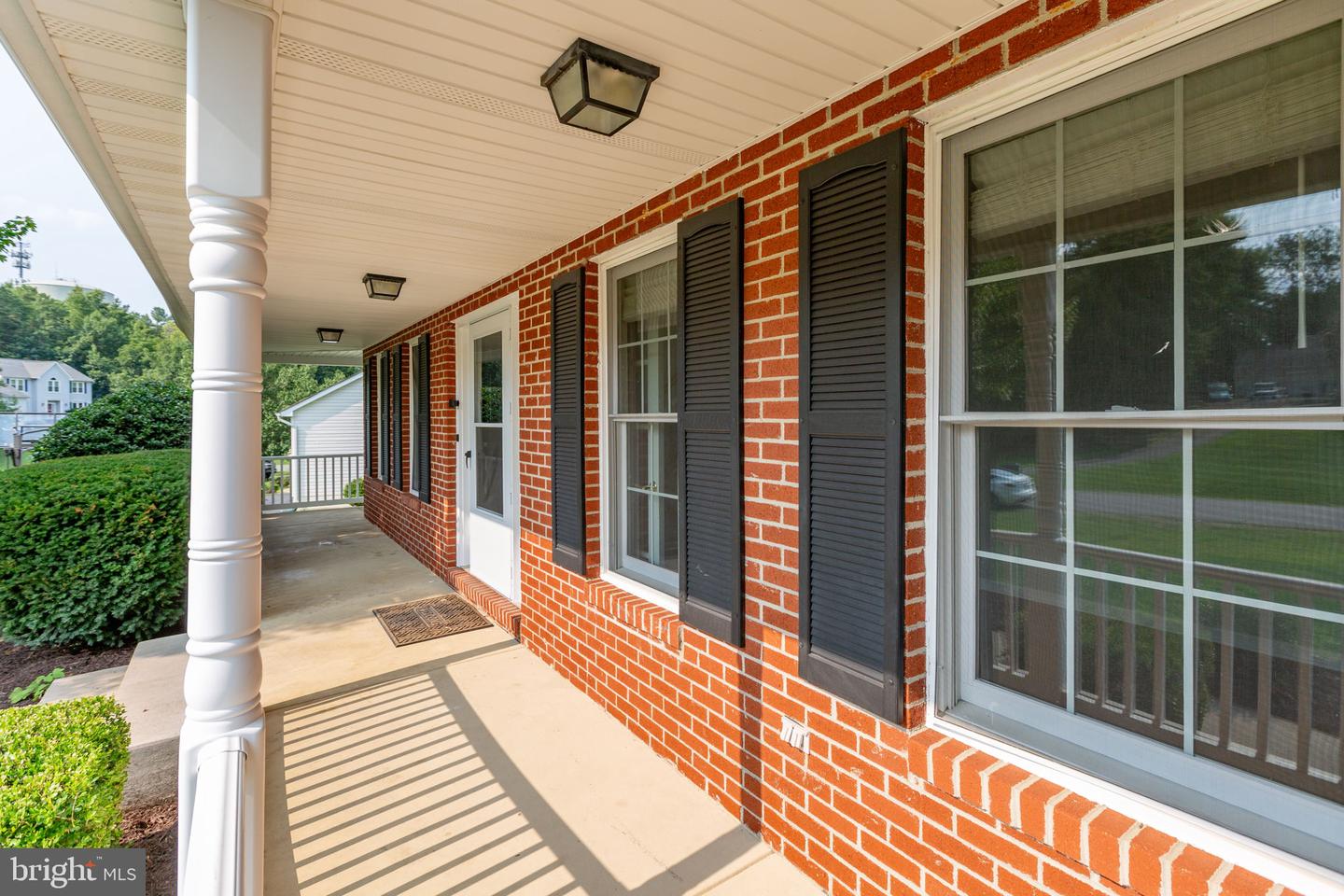 9903 Woodburn Ct Property Photo 42