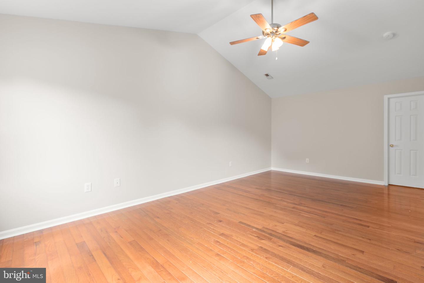 9903 Woodburn Ct Property Photo 67