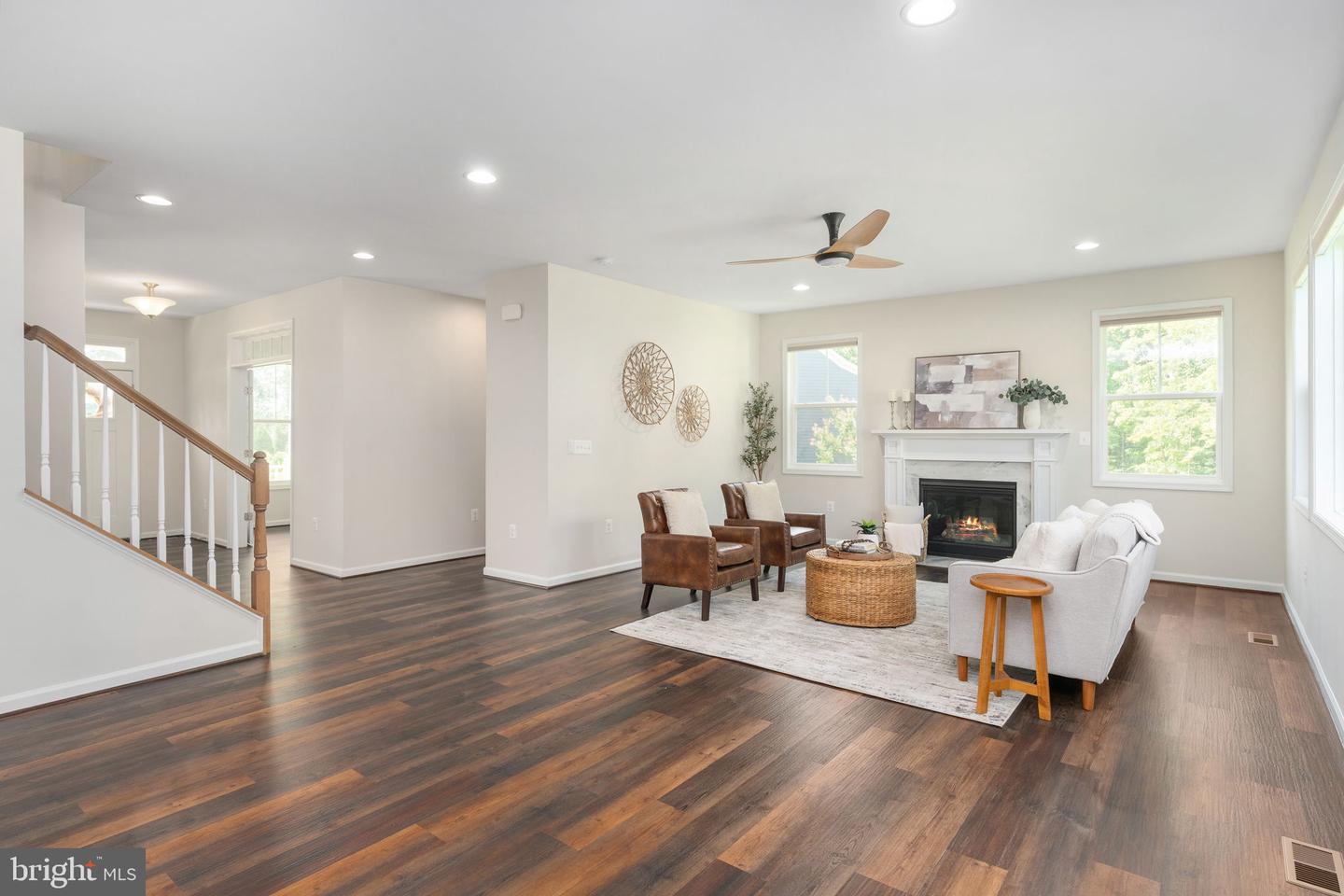 10602 Springvale Ln Property Photo 11