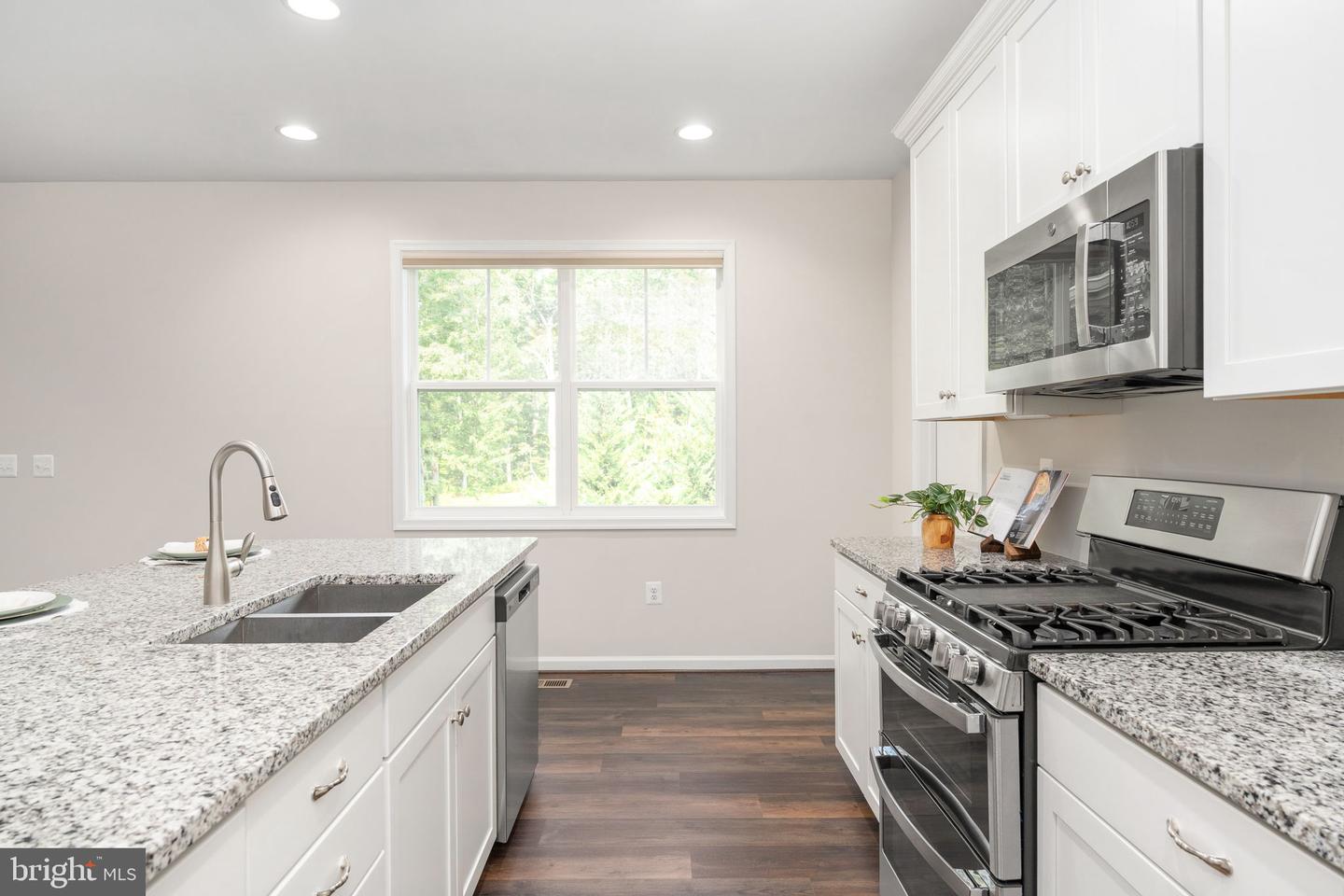 10602 Springvale Ln Property Photo 19