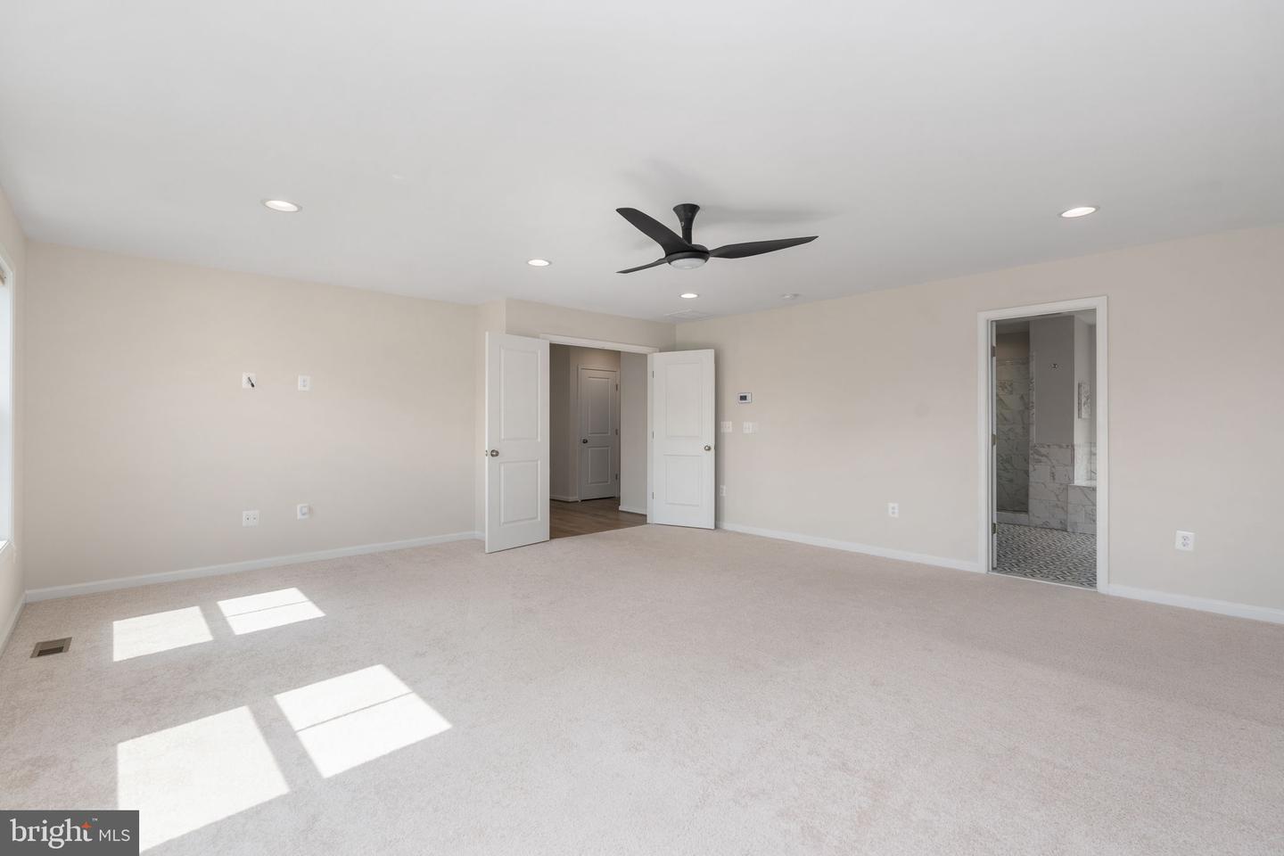 10602 Springvale Ln Property Photo 28
