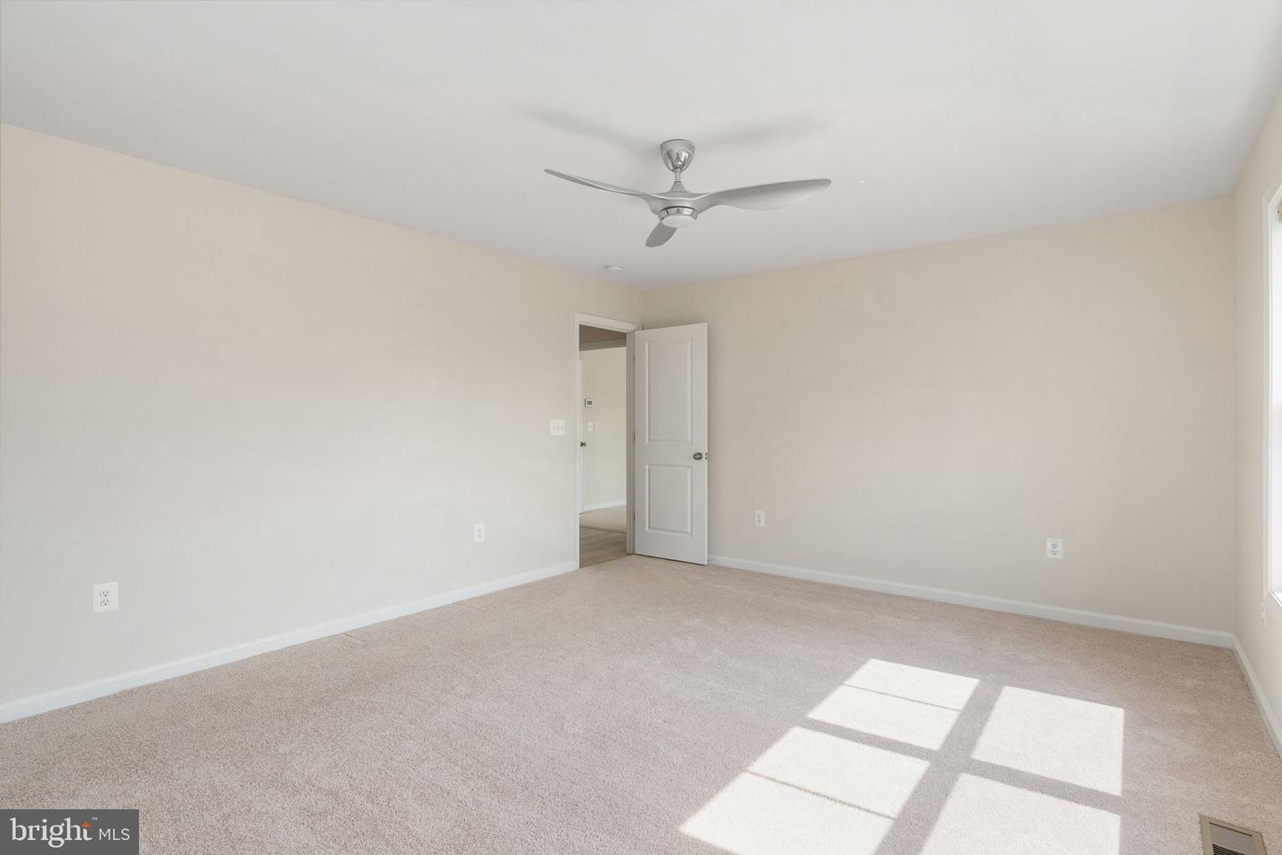 10602 Springvale Ln Property Photo 34