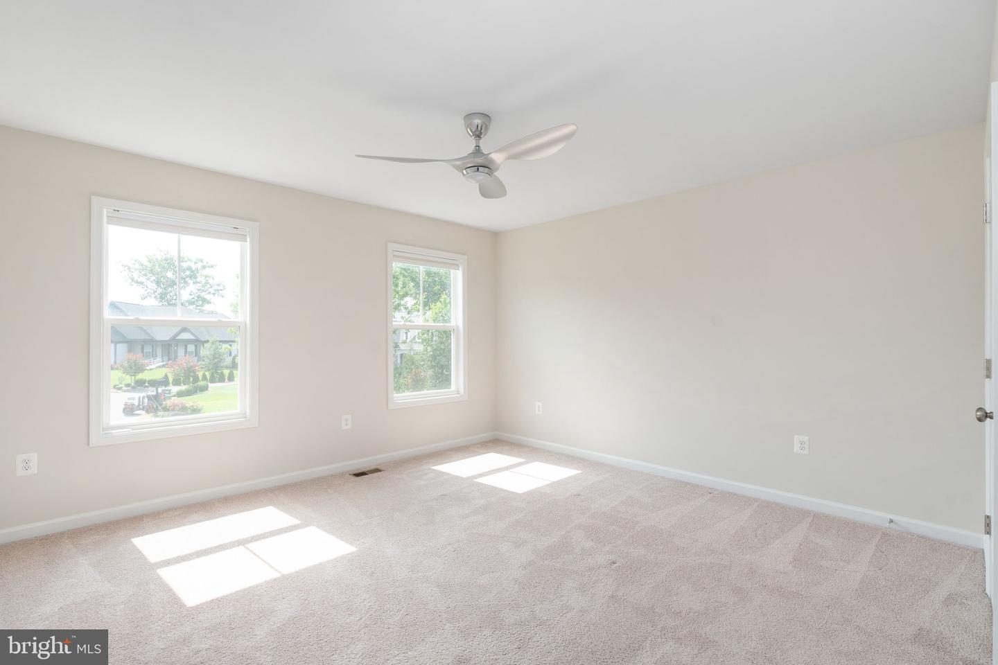 10602 Springvale Ln Property Photo 41