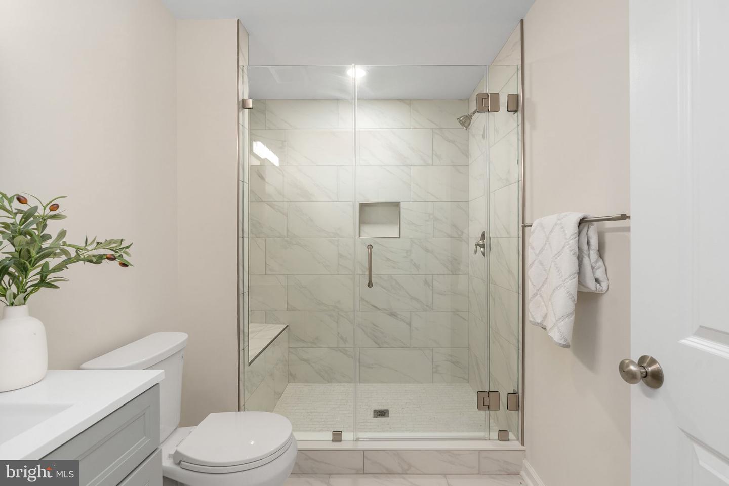 10602 Springvale Ln Property Photo 51