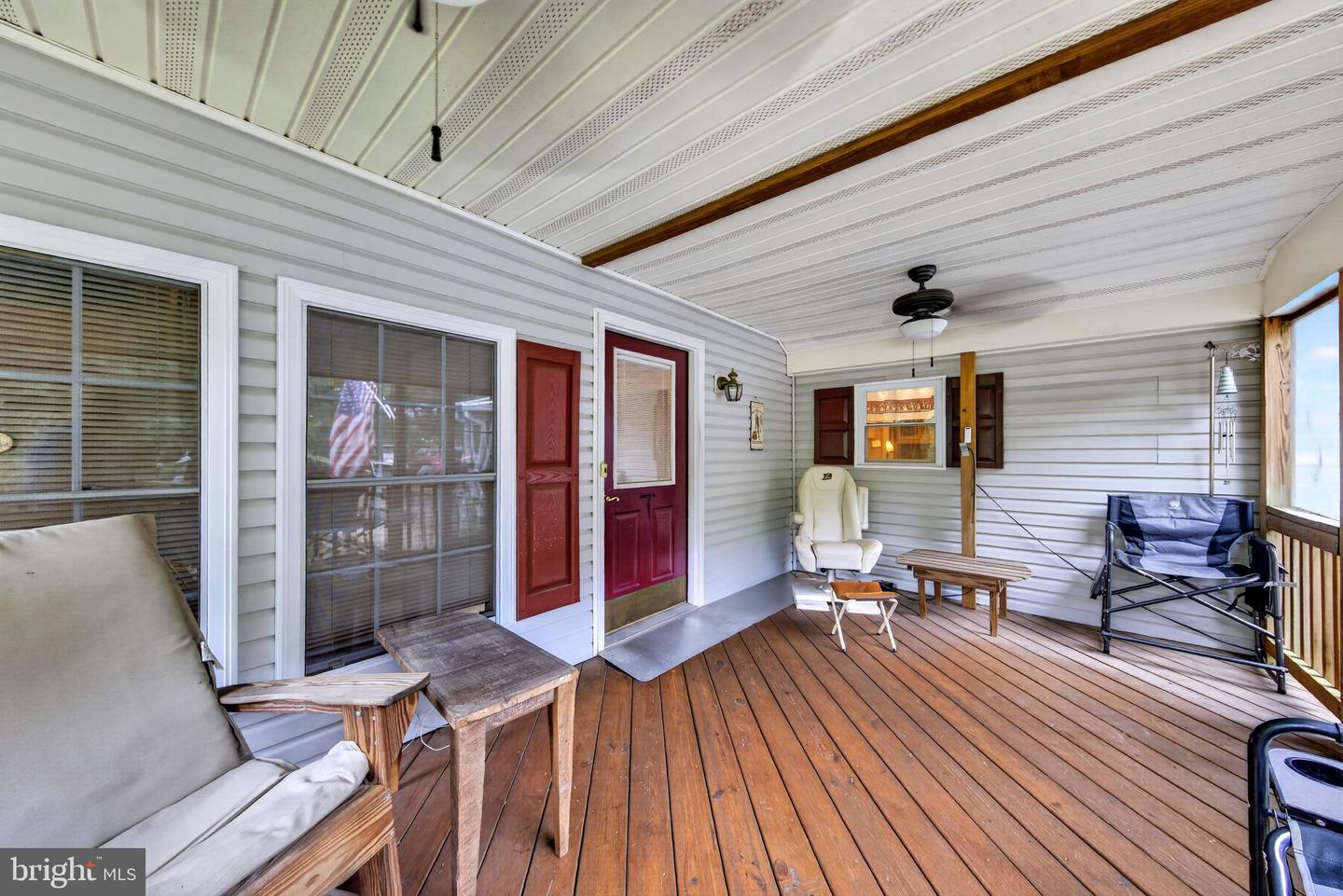 11400 Piney Forest Property Photo 3