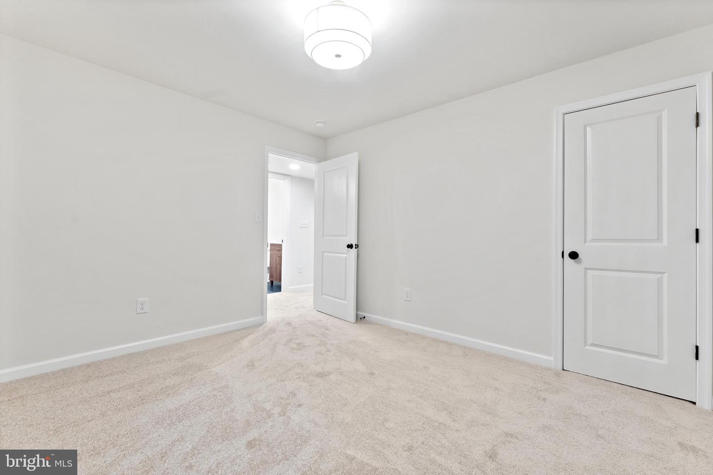 12907 Infantry Dr Property Photo 29