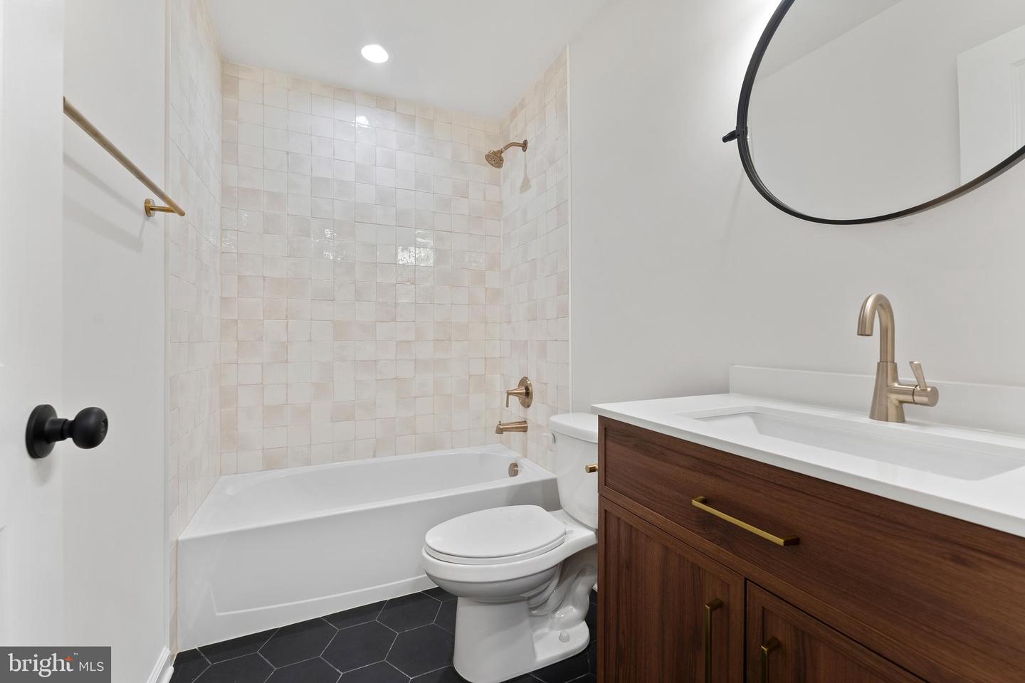 12907 Infantry Dr Property Photo 32