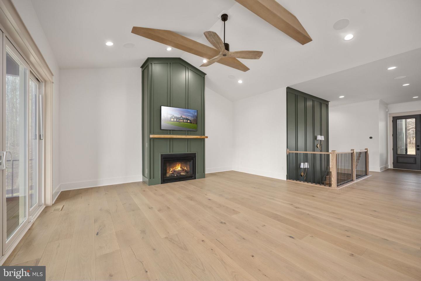 8602 Rosni Way Property Photo 27