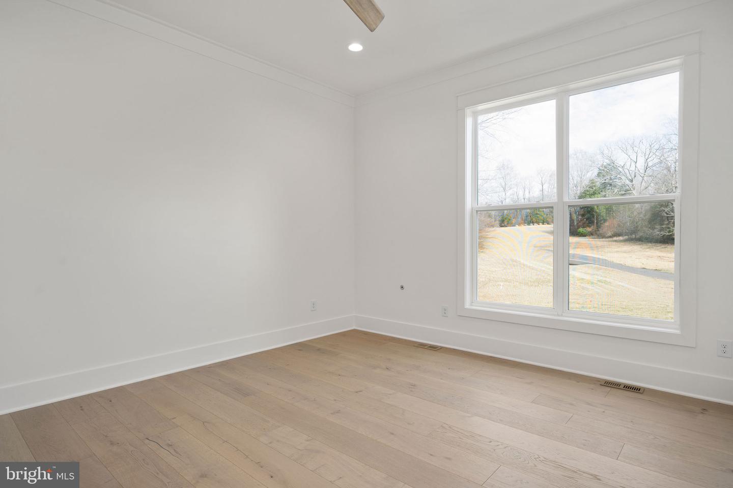 8602 Rosni Way Property Photo 44