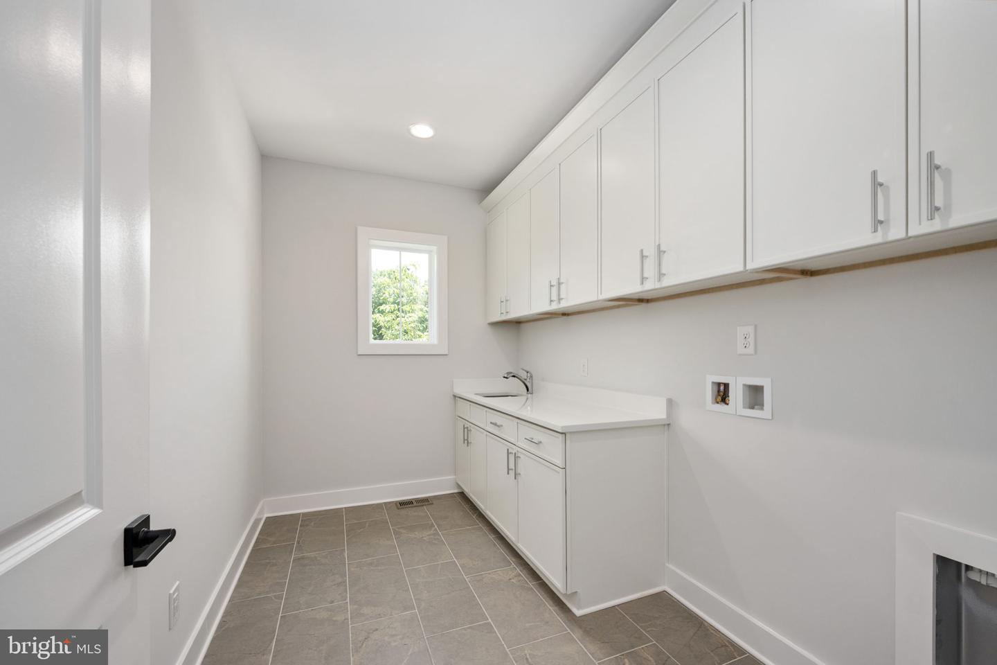 8602 Rosni Way Property Photo 80