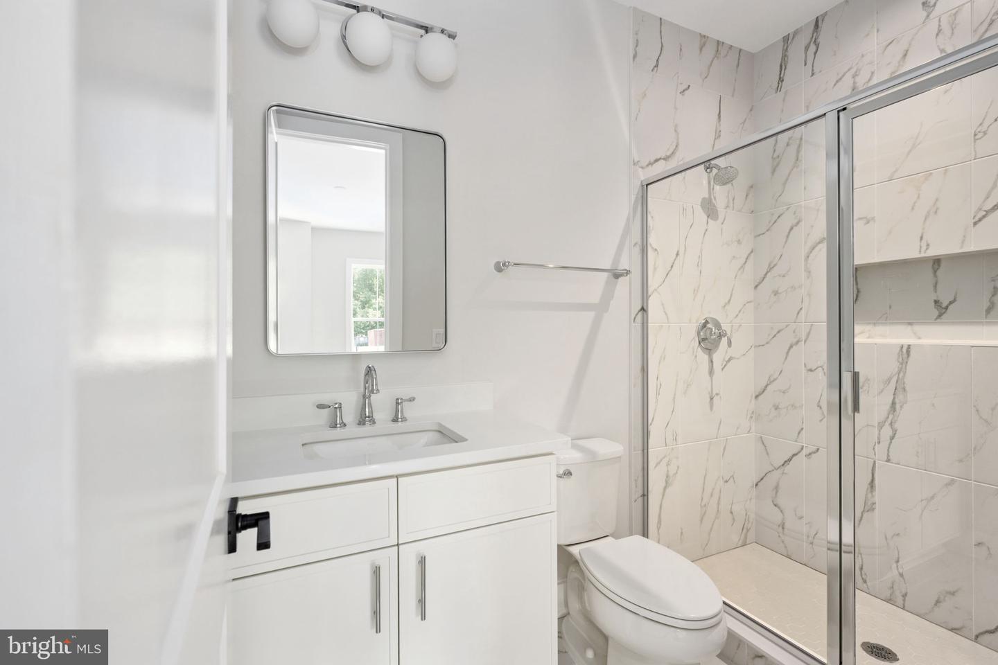 8602 Rosni Way Property Photo 82