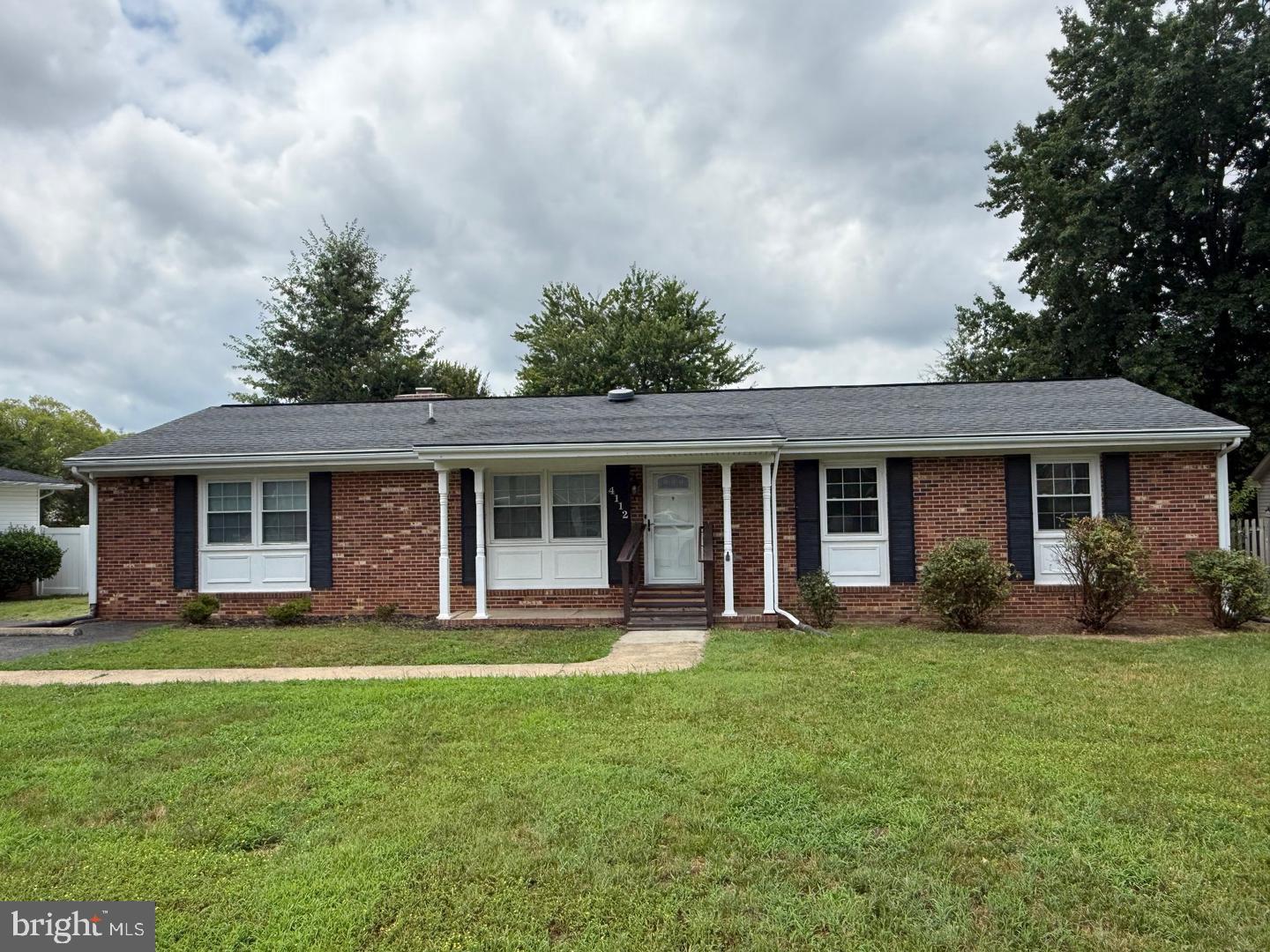 4112 Midway St Property Photo 1