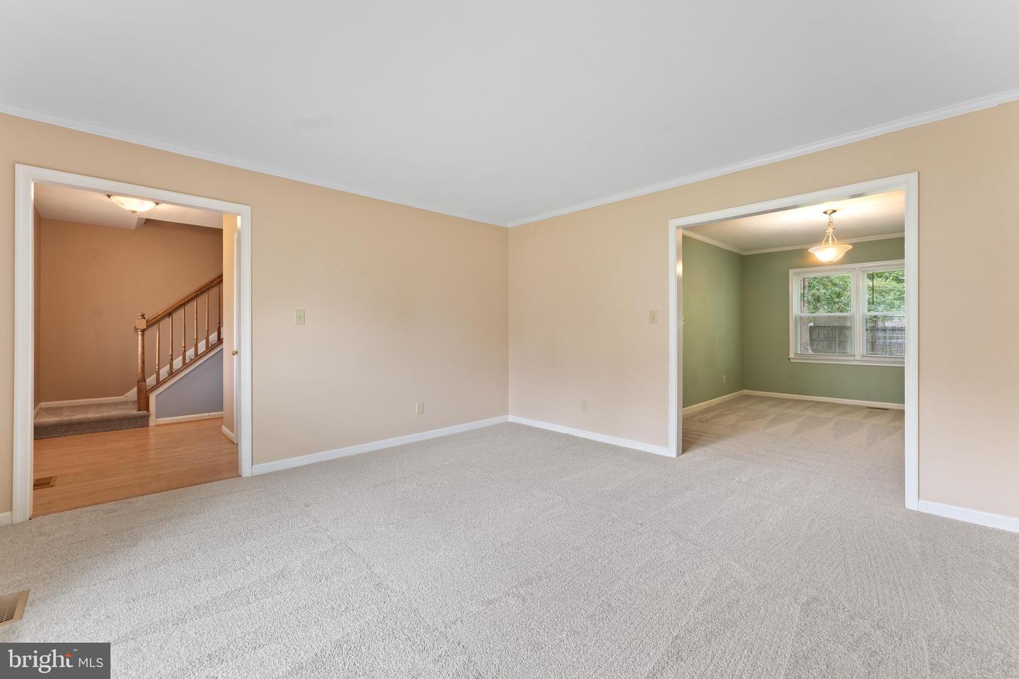 5812 Glen Eagles Dr Property Photo 7