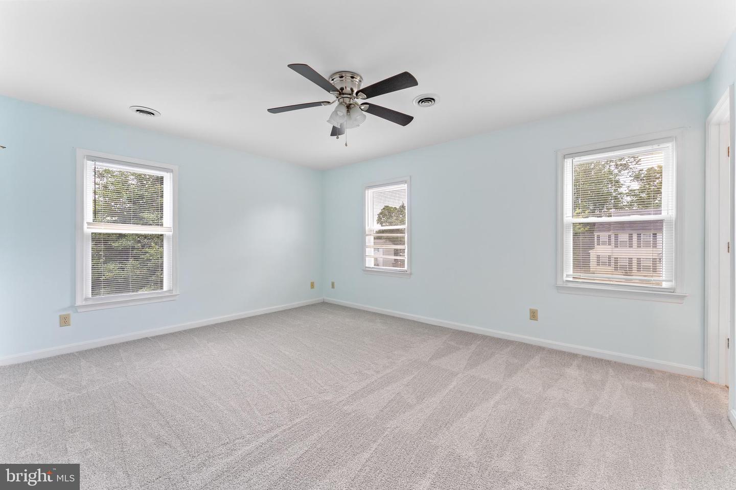 5812 Glen Eagles Dr Property Photo 24