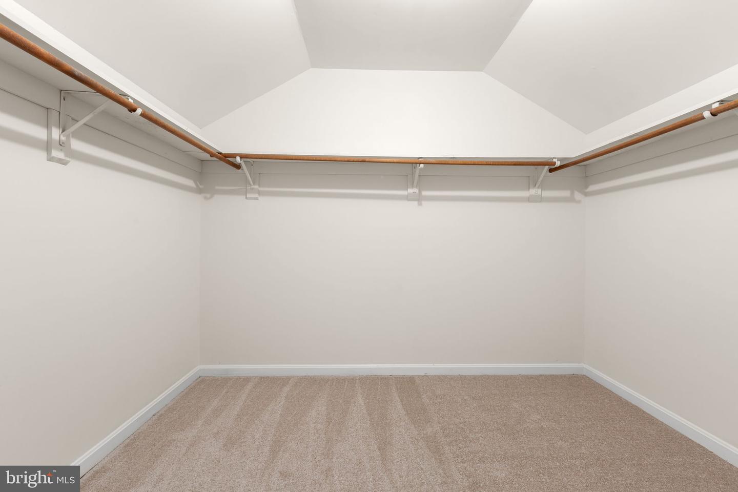 6403 Southridge Ct Property Photo 25