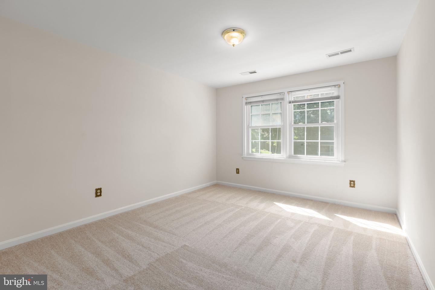 6403 Southridge Ct Property Photo 26