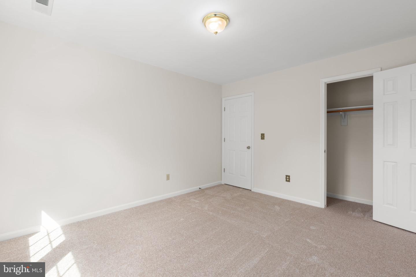 6403 Southridge Ct Property Photo 27
