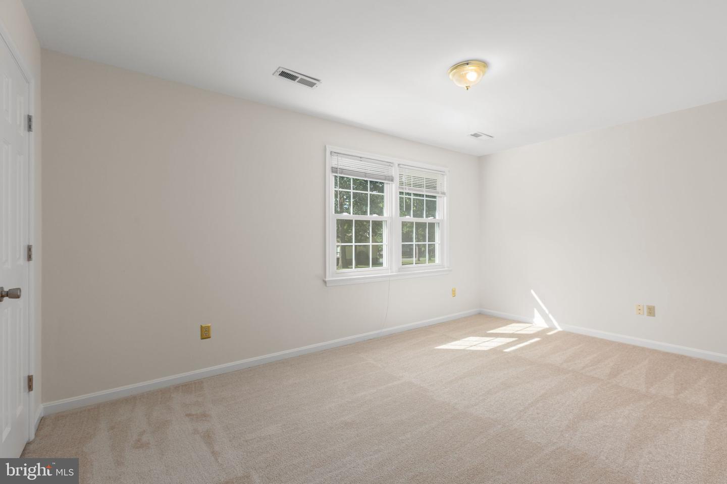 6403 Southridge Ct Property Photo 32