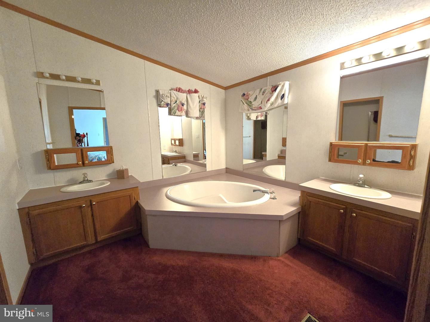 4508 Lewiston Rd Property Photo 44