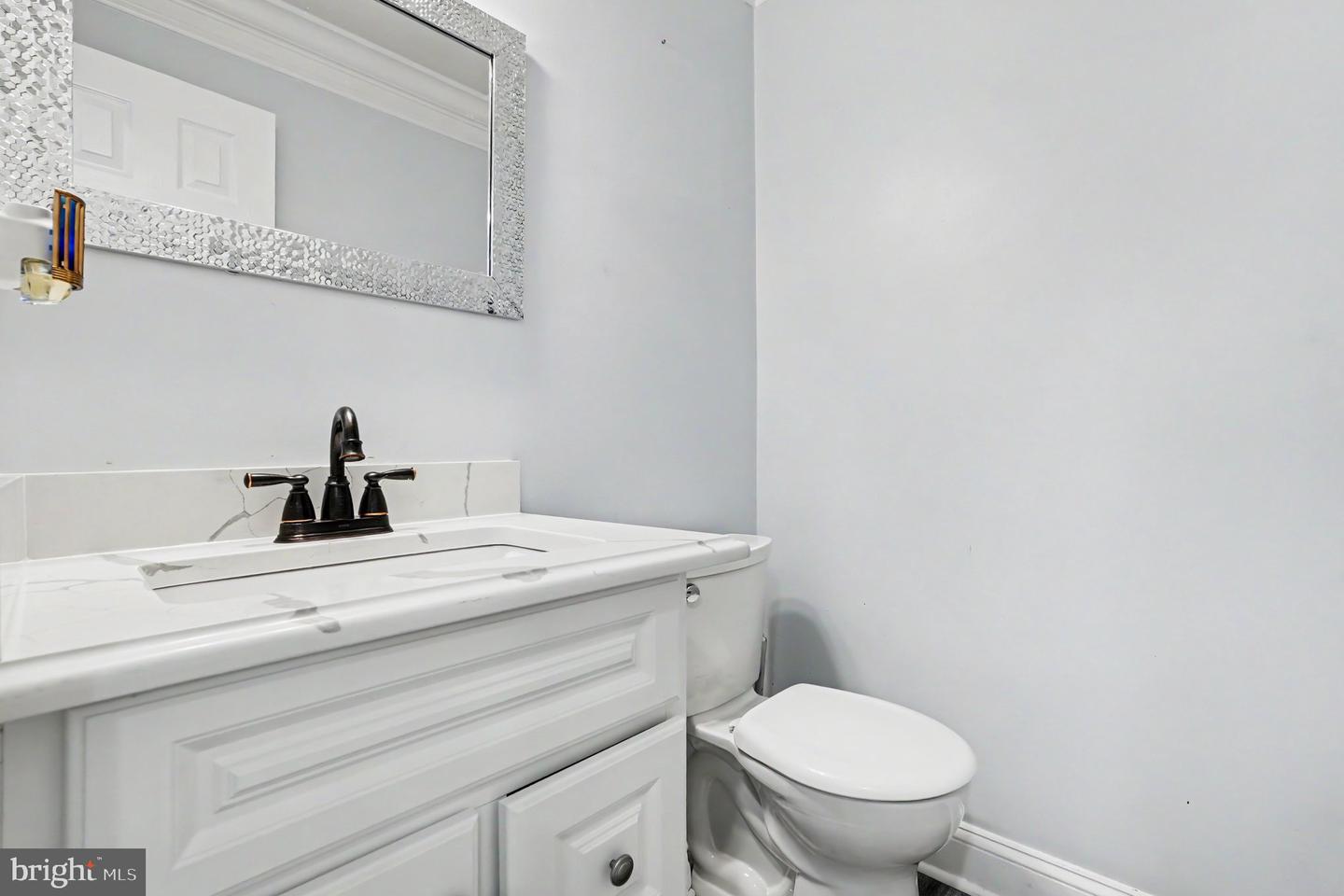 12015 Teeside Dr Property Photo 7