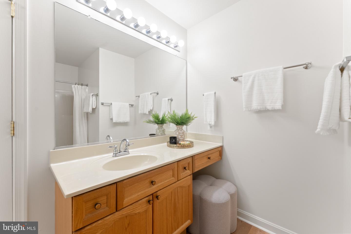 10105 Cotter Ct Property Photo 42