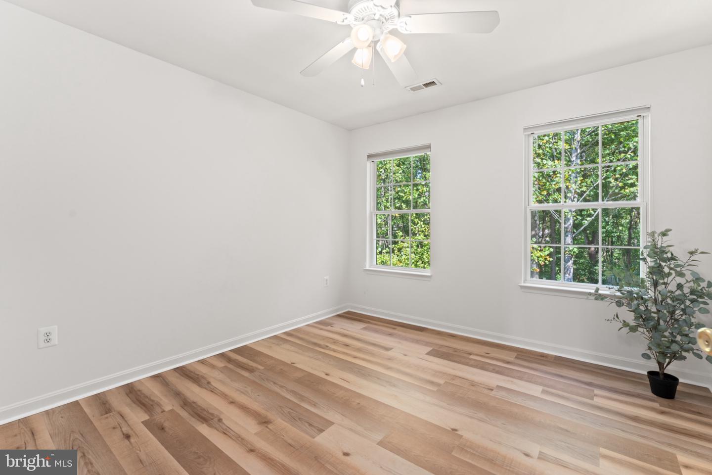 10105 Cotter Ct Property Photo 48