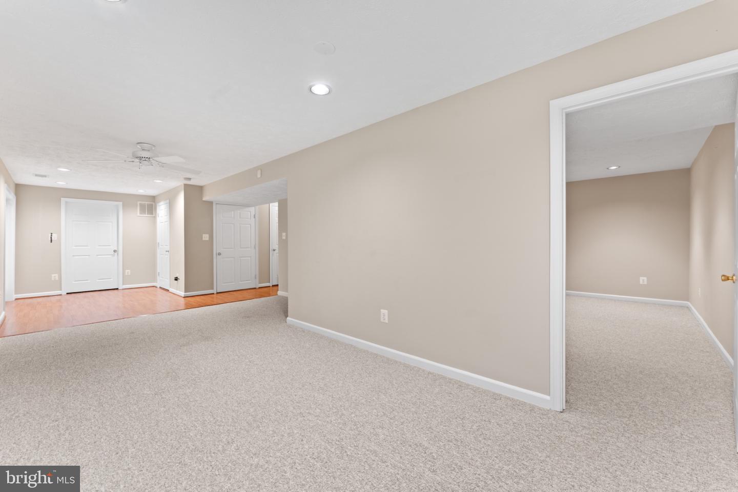 10105 Cotter Ct Property Photo 56