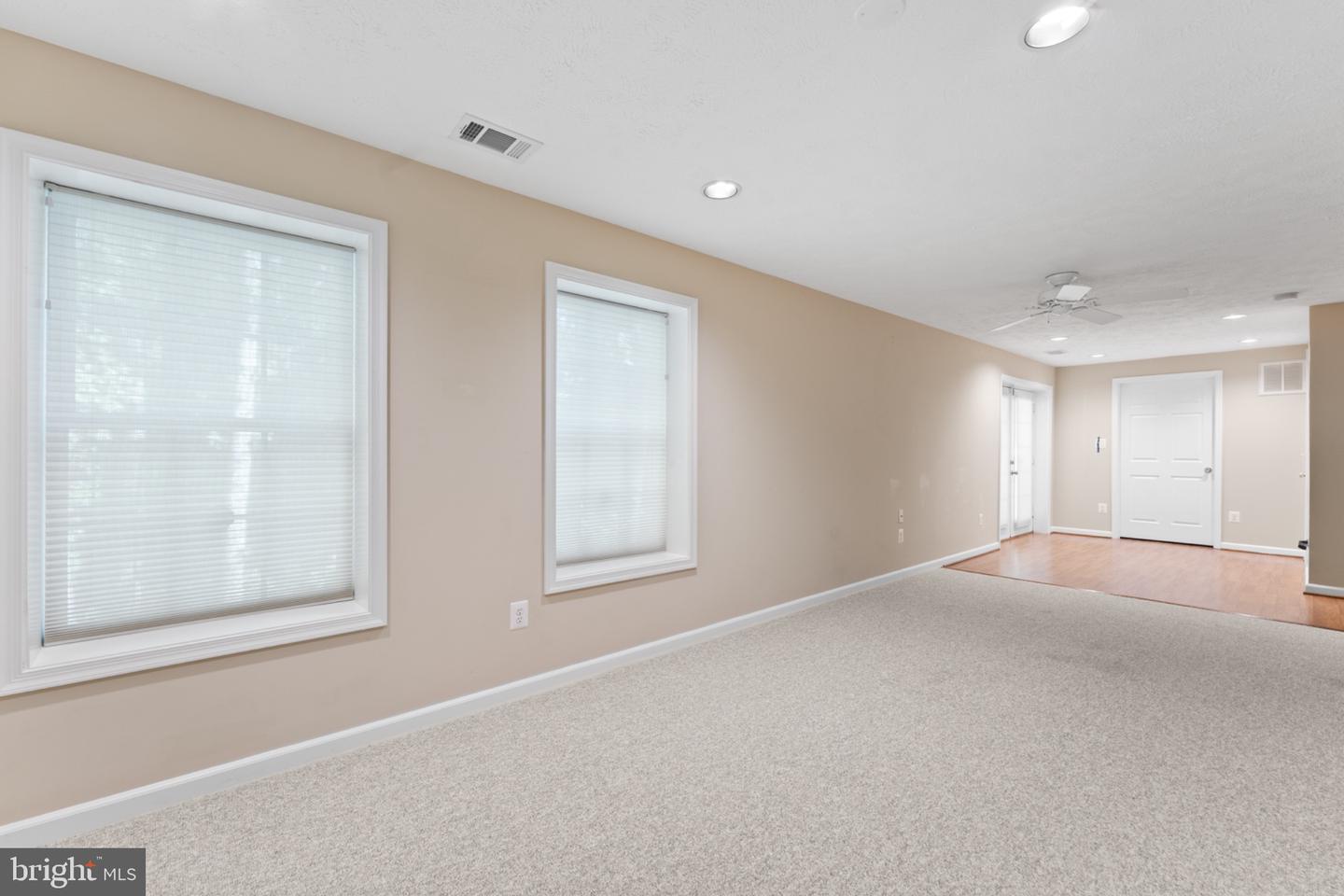 10105 Cotter Ct Property Photo 60