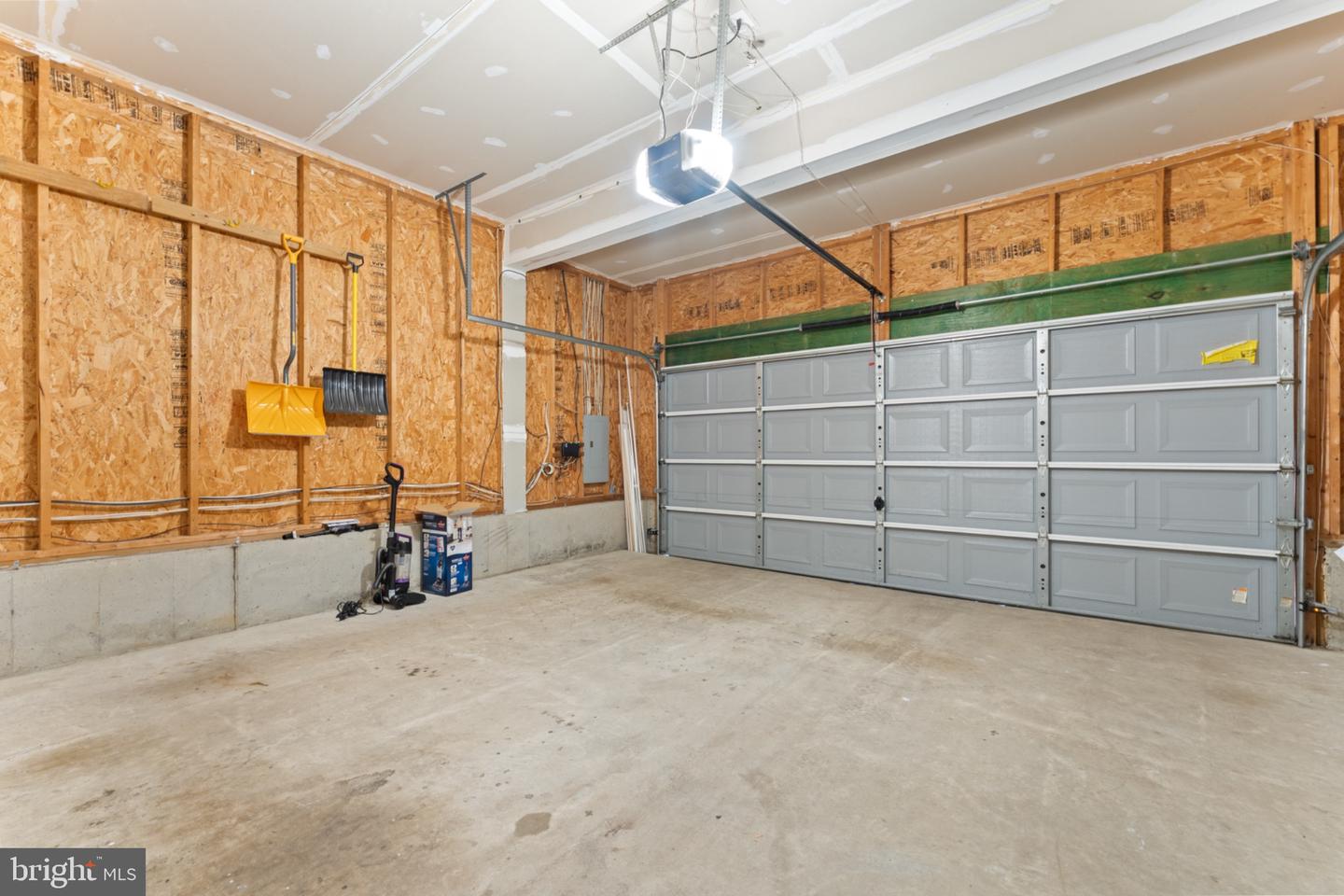 10105 Cotter Ct Property Photo 71