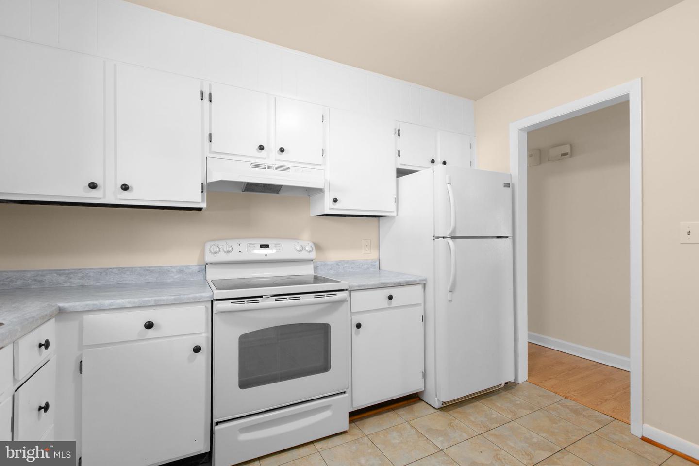 6519 Old Plank Rd Property Photo 11