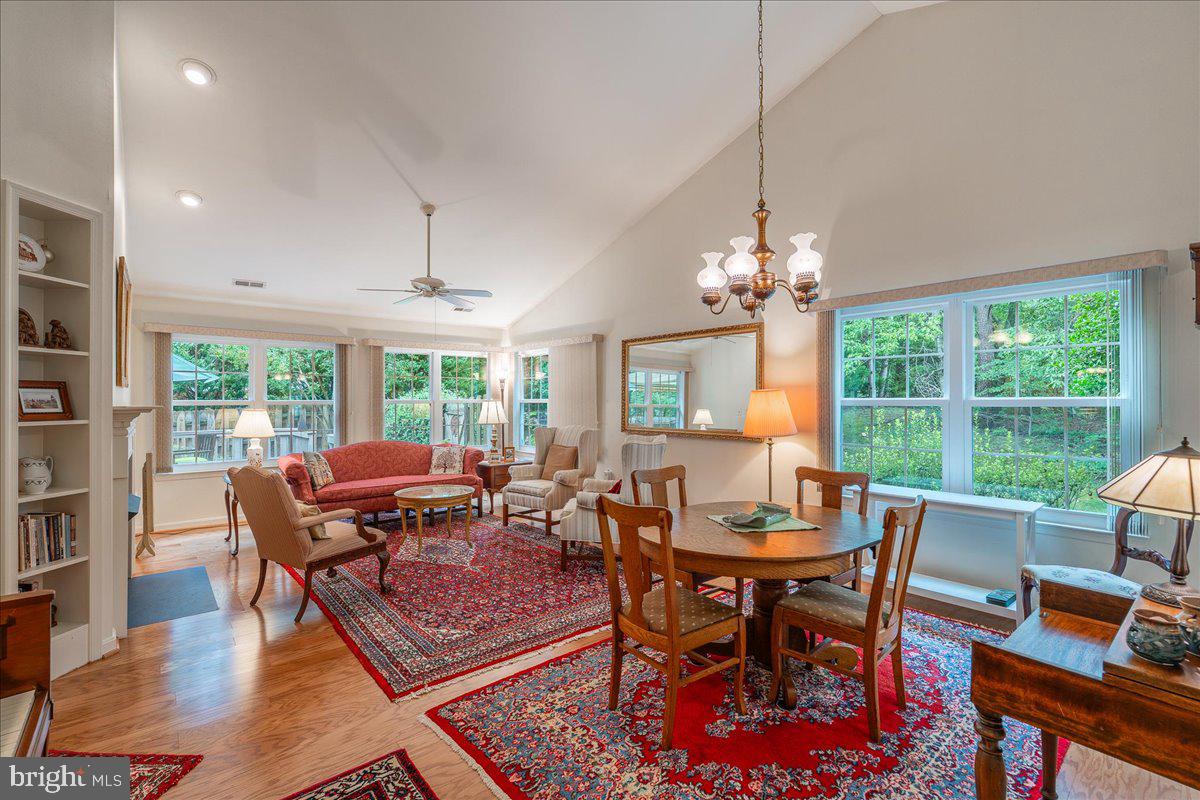 11602 Sarrington Ct Property Photo 11