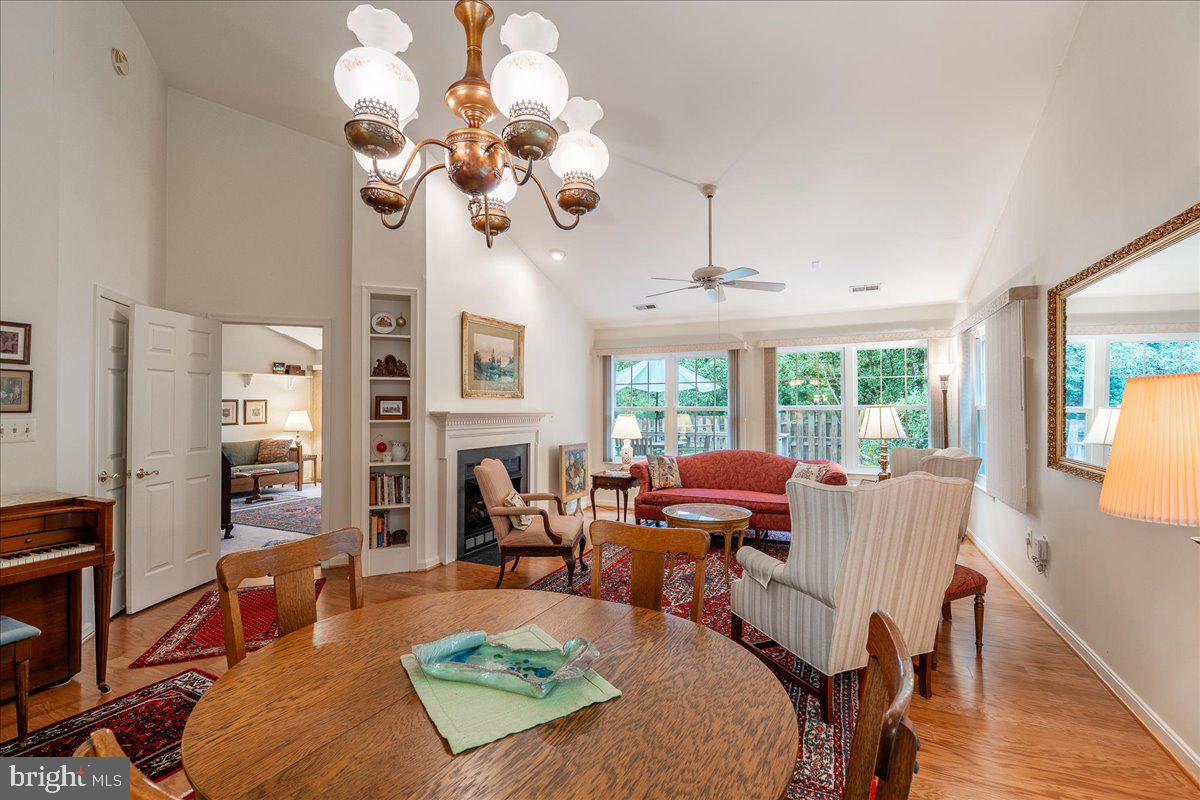 11602 Sarrington Ct Property Photo 12