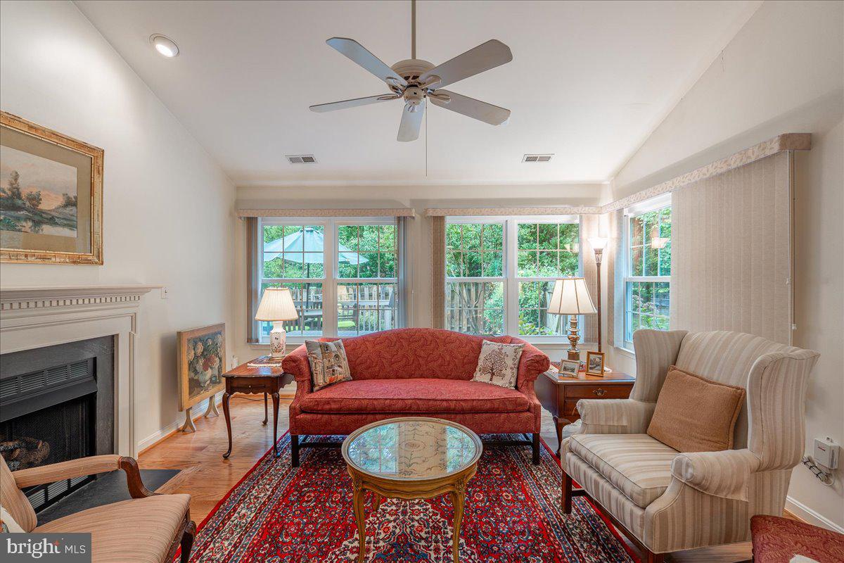 11602 Sarrington Ct Property Photo 13