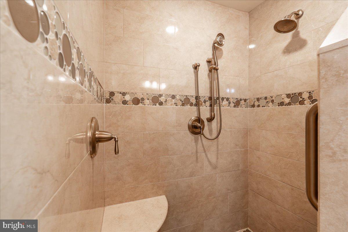 11602 Sarrington Ct Property Photo 25