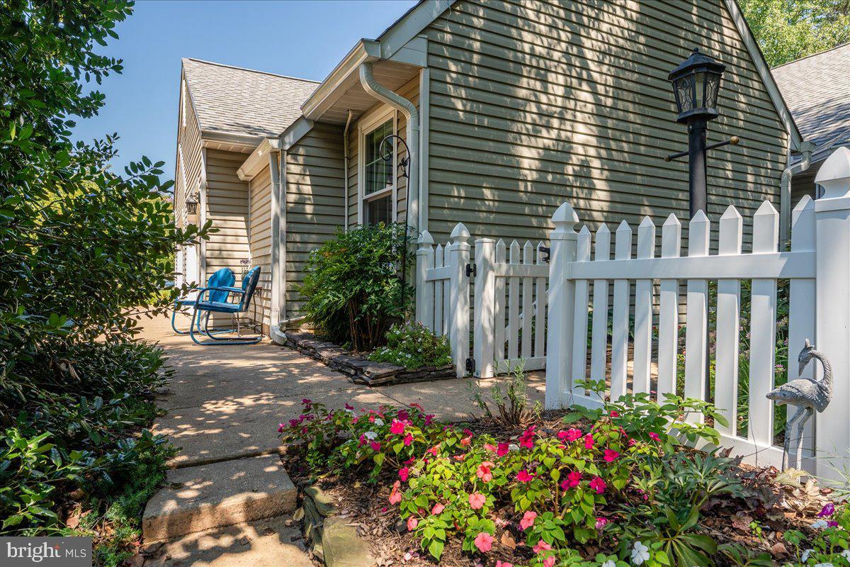 11602 Sarrington Ct Property Photo 34