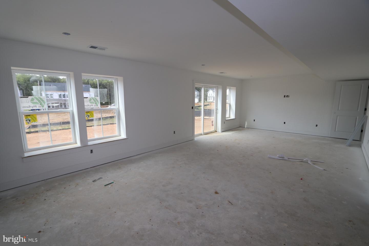 5508 Ivy Bush Ln Property Photo 4
