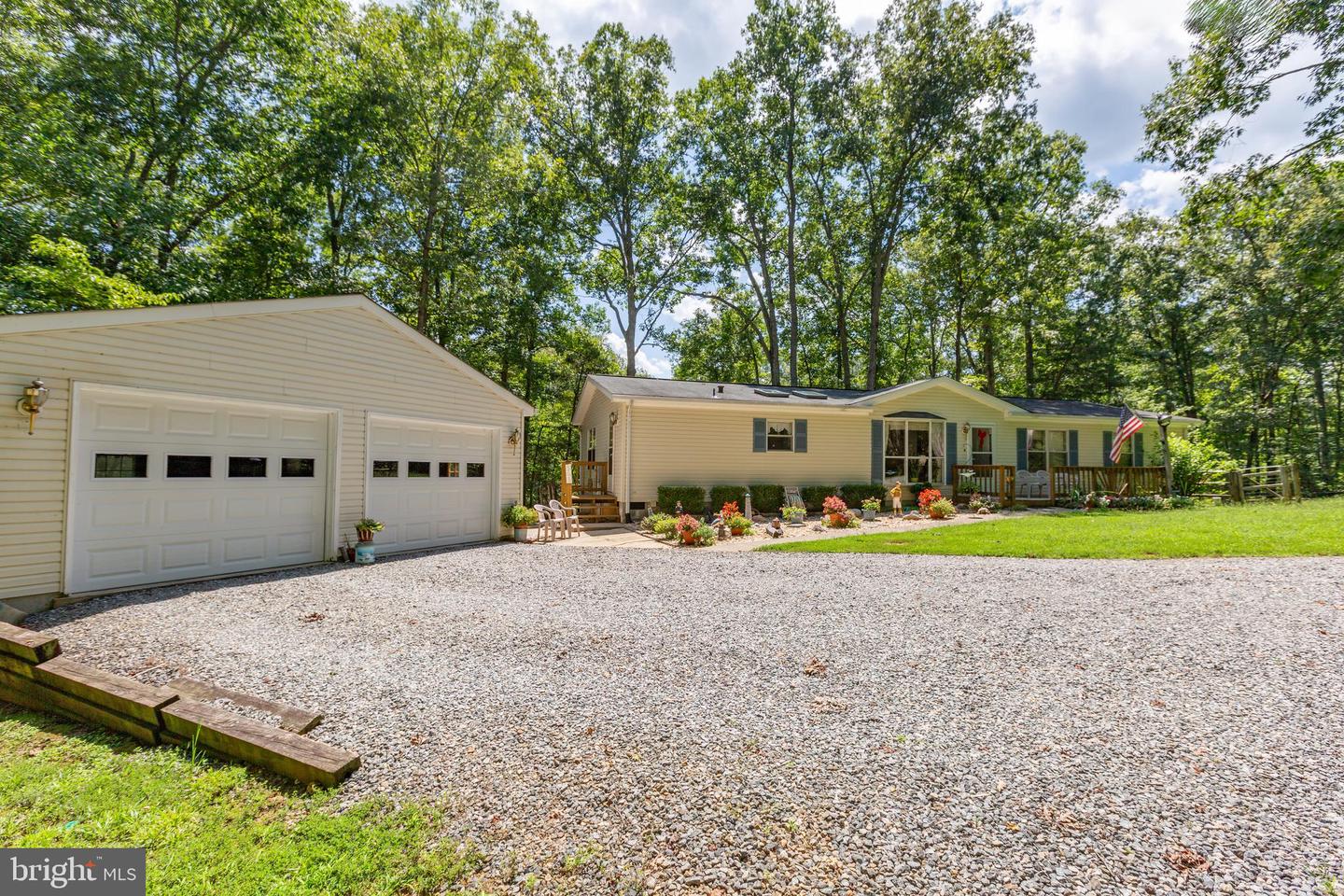 6315 Tree Haven Ln Property Photo 1
