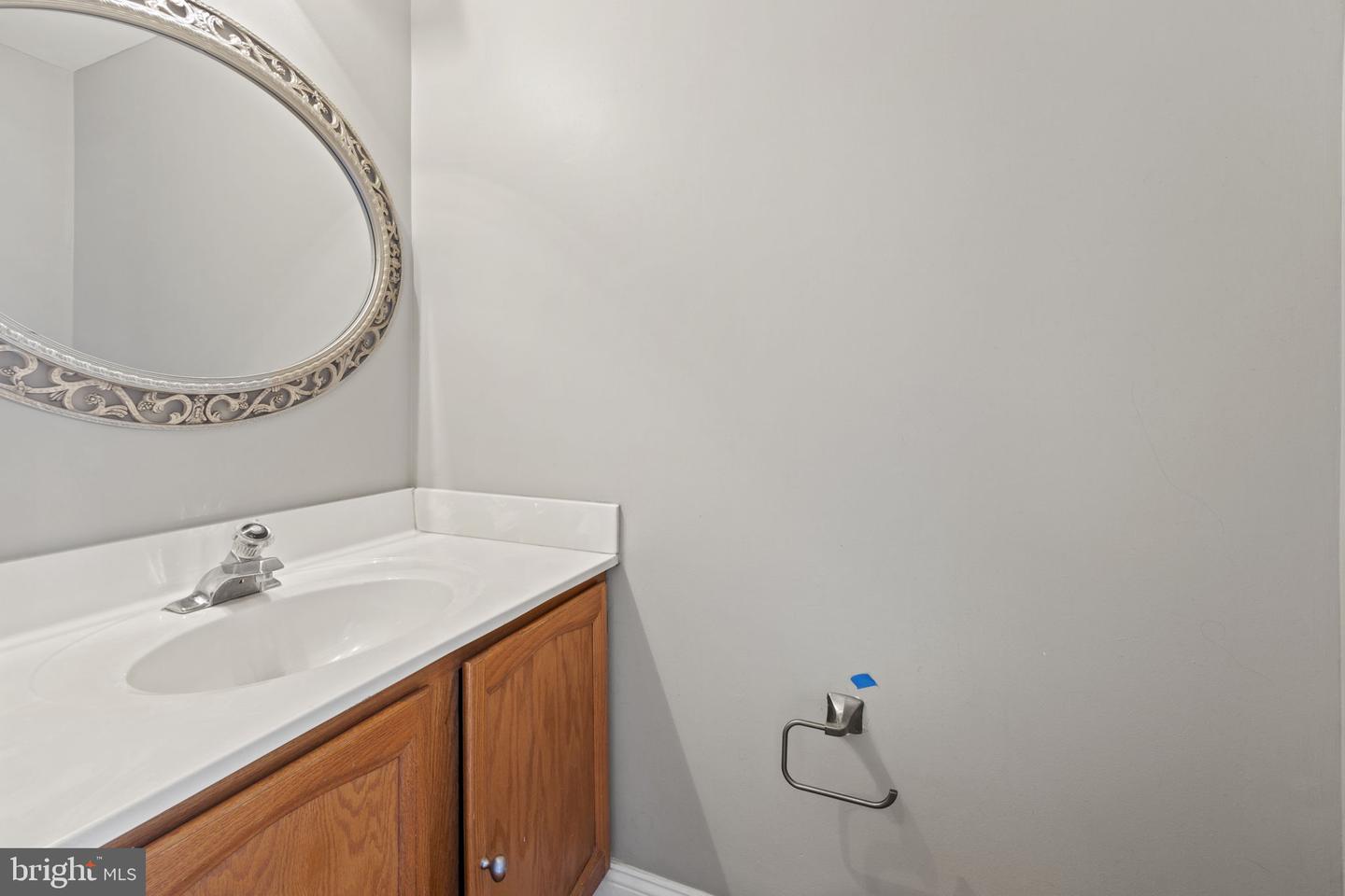 10747 Brice Ct Property Photo 7